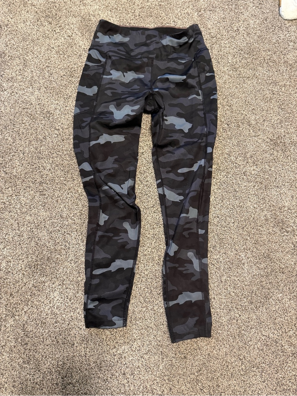 Calvin Klein Performance Women's Camouflage Leggings - Black & Gray